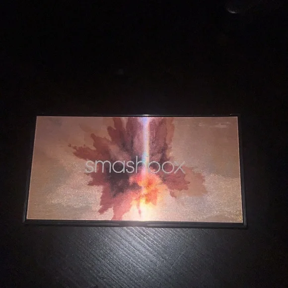 Urban Decay Naked Heat AND Smashbox Petal Metal Eye Palletes - Picture 7 of 8